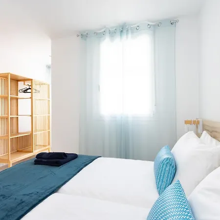 Home2book Bright Pool & Terrace, Amarilla Golf *
