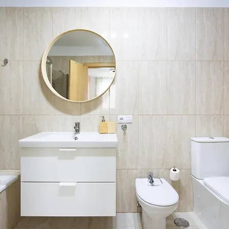Home2book Bright Pool & Terrace, Amarilla Golf *
