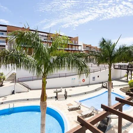 Home2book Bright Pool & Terrace, Amarilla Golf * San Miguel de Abona